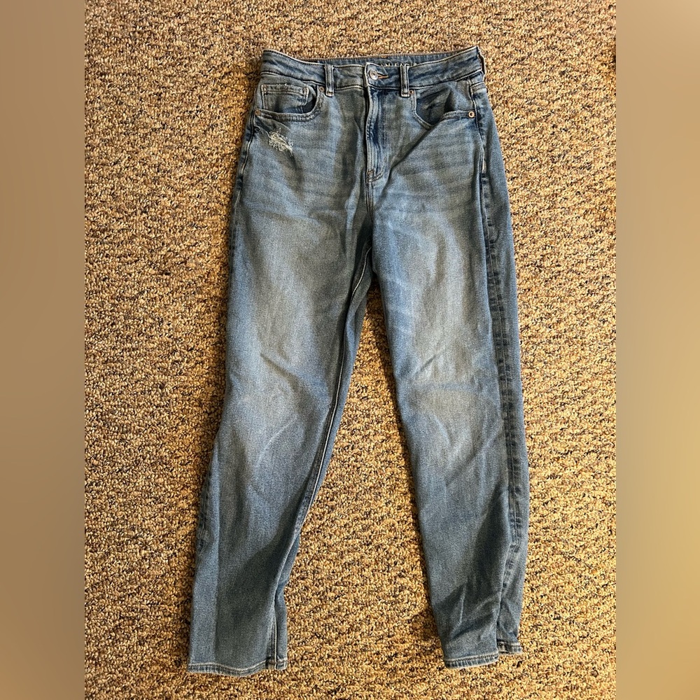 American Eagle Stretch Mom Jeans
